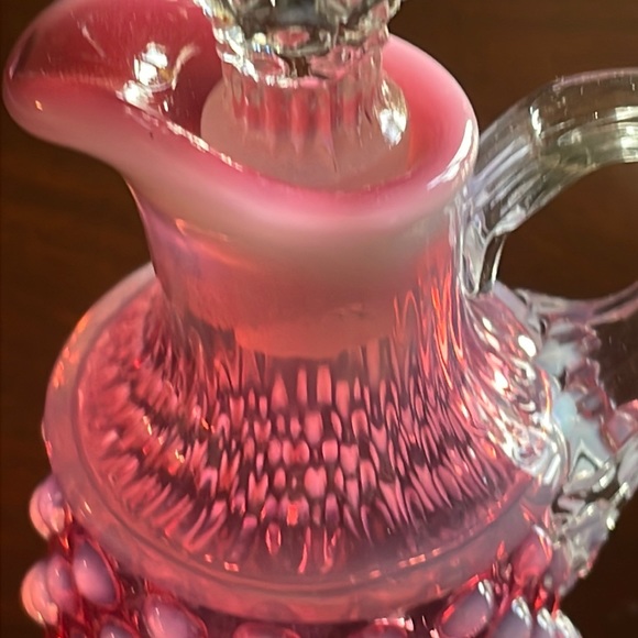 Fenton Cranberry opalescent hobnail oil cruet - Picture 2 of 13